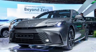 Mẫu xe này bán chỉ 16 chiếc/tháng vẫn 'độc chiếm' phân khúc: Sedan hạng D tại Việt Nam đang đi về đâu?